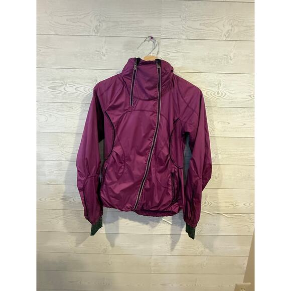 Lululemon Inspire Jacket Dew Berry size 2 - Picture 1 of 14